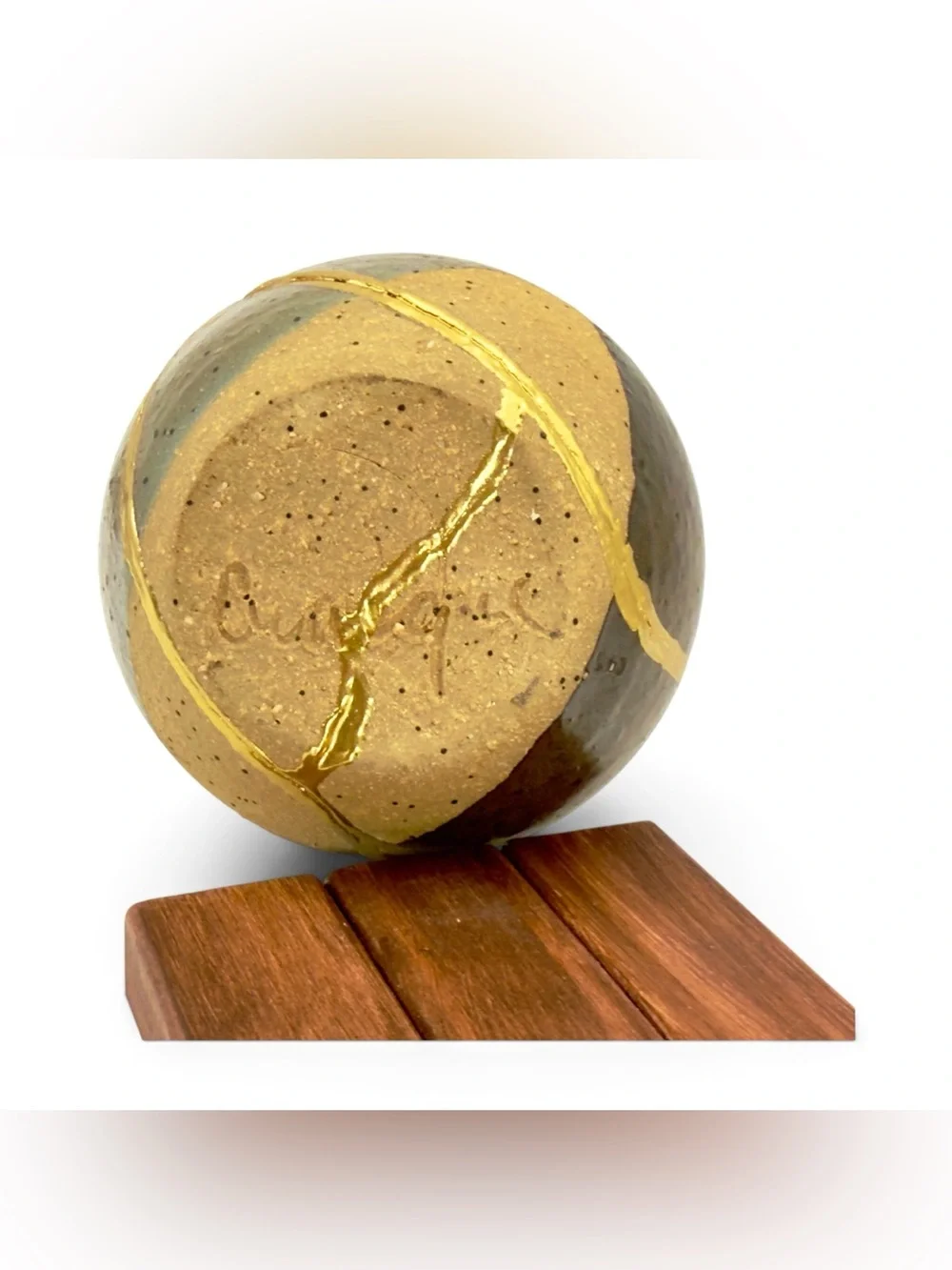 Kintsugi Vase Handmade Pottery Gold Crack Art Personal Growth Anniversary Gift